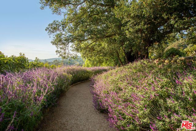 1140 E Mountain Drive, Santa Barbara, CA 93108