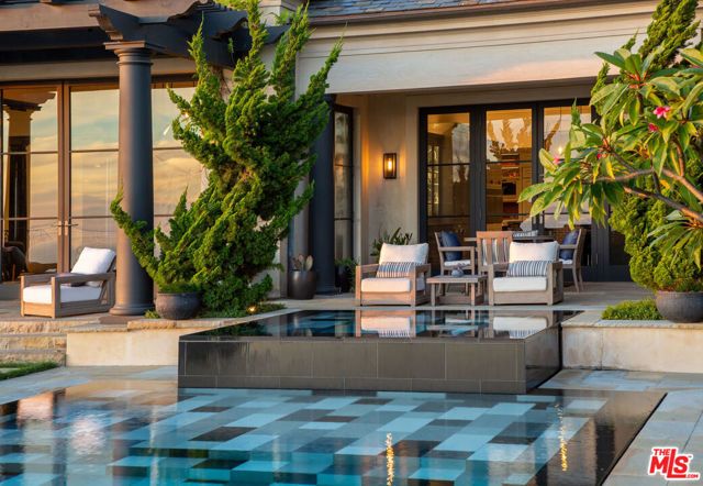 1140 E Mountain Drive, Santa Barbara, CA 93108