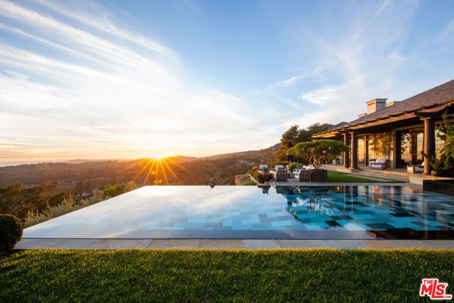 1140 E Mountain Drive, Santa Barbara, CA 93108