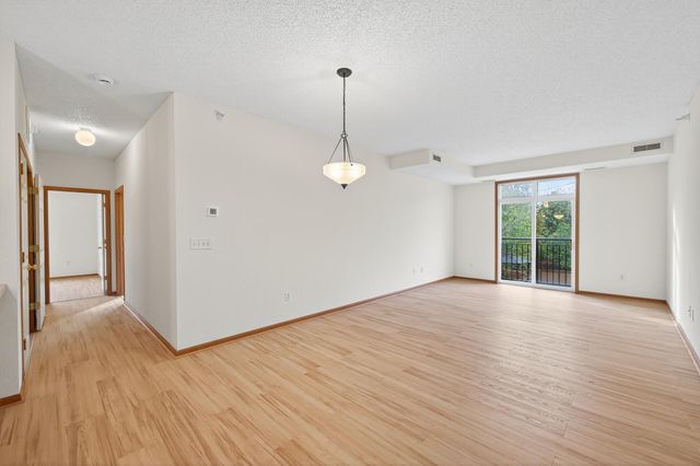 1776 Maryland Avenue E 100, Saint Paul, MN 55106