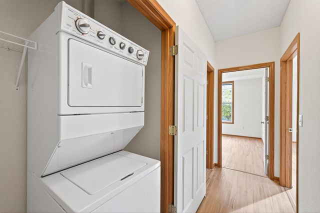 1776 Maryland Avenue E 100, Saint Paul, MN 55106