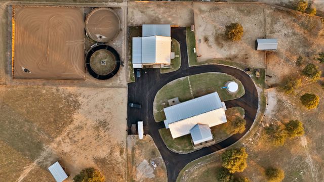 221 Silver Spur, Weatherford, TX 76087