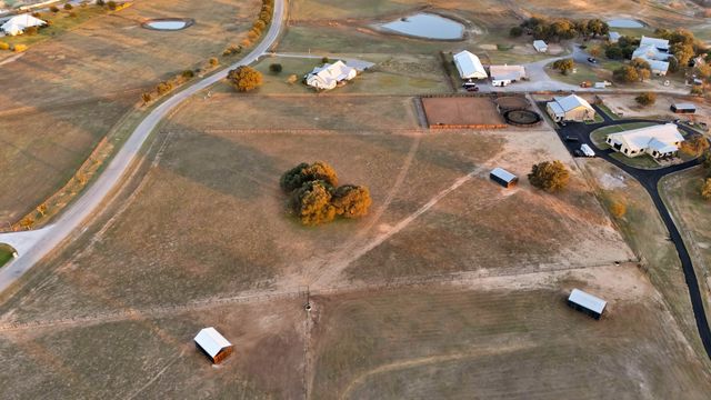 221 Silver Spur, Weatherford, TX 76087