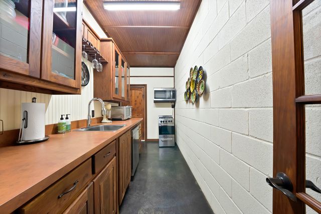 221 Silver Spur, Weatherford, TX 76087