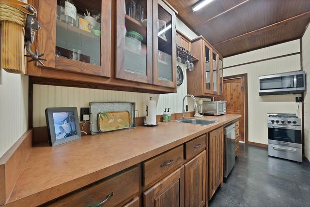 221 Silver Spur, Weatherford, TX 76087