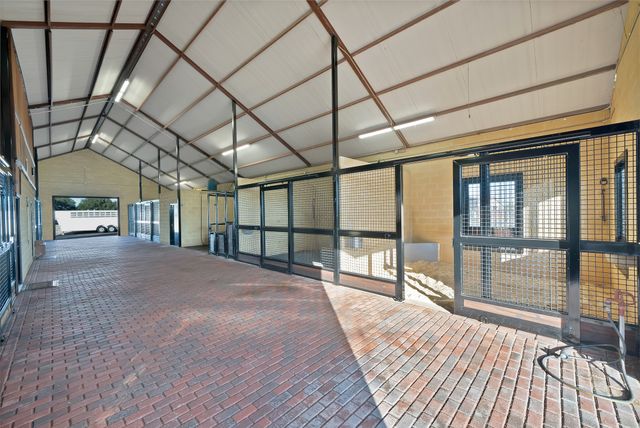 221 Silver Spur, Weatherford, TX 76087