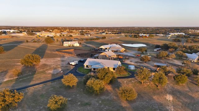 221 Silver Spur, Weatherford, TX 76087