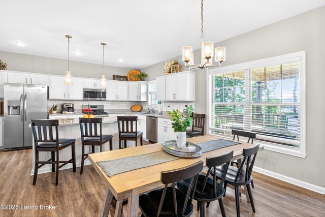 1882 Carabiner Way, Louisville, KY 40245