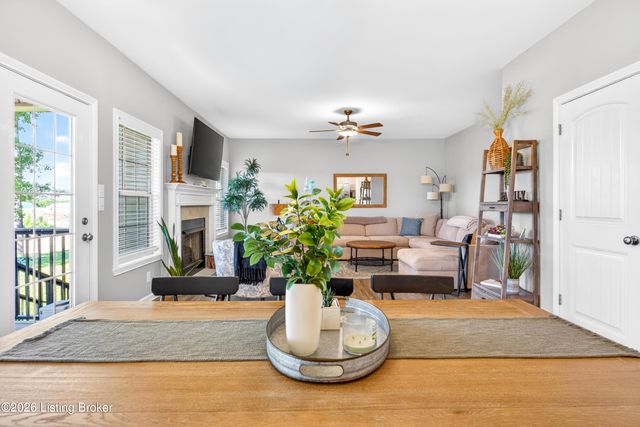 1882 Carabiner Way, Louisville, KY 40245