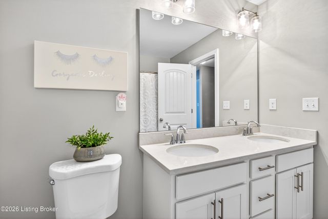 1882 Carabiner Way, Louisville, KY 40245