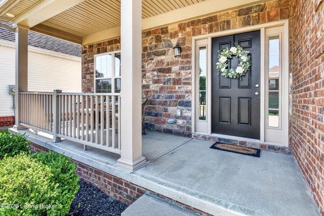 1882 Carabiner Way, Louisville, KY 40245