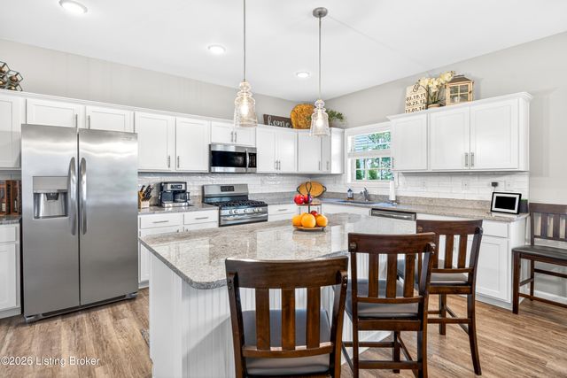 1882 Carabiner Way, Louisville, KY 40245