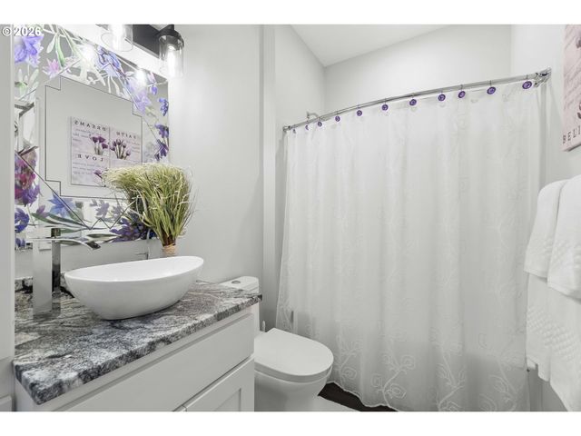 1141 CEDAR FALLS Rd, Washougal, WA 98671