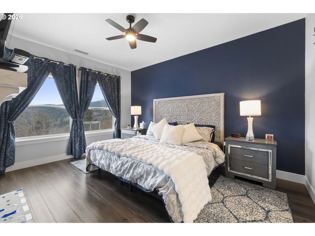 1141 CEDAR FALLS Rd, Washougal, WA 98671