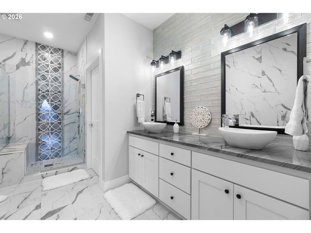 1141 CEDAR FALLS Rd, Washougal, WA 98671