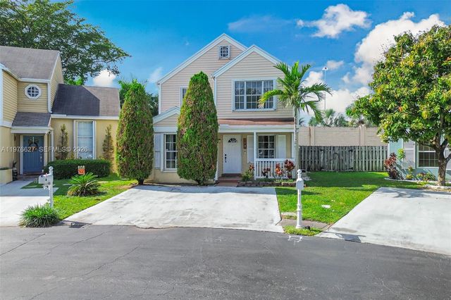 11747 SW 113th Ter, Miami, FL 33186