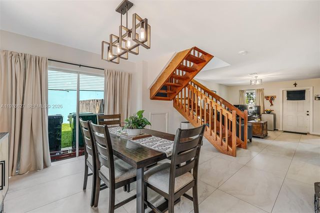 11747 SW 113th Ter, Miami, FL 33186