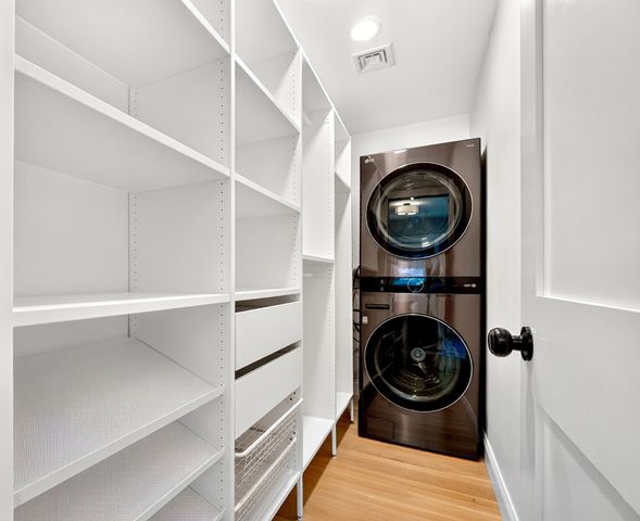 134 Washington St 134, Melrose, MA 02176