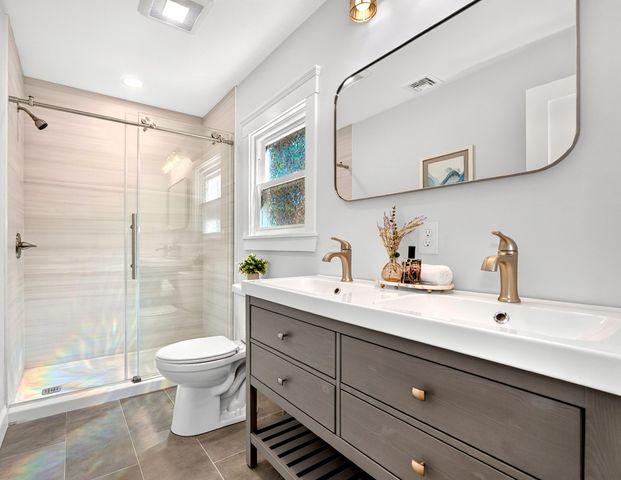 134 Washington St 134, Melrose, MA 02176