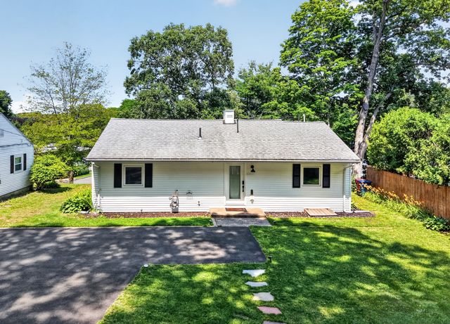 134 Washington St 134, Melrose, MA 02176