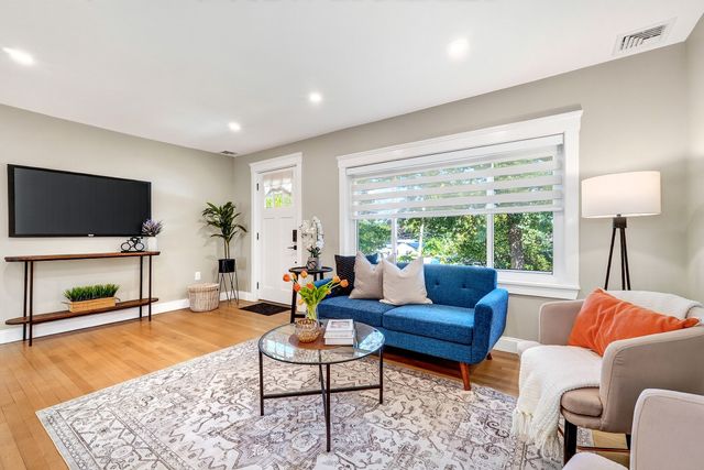 134 Washington St 134, Melrose, MA 02176