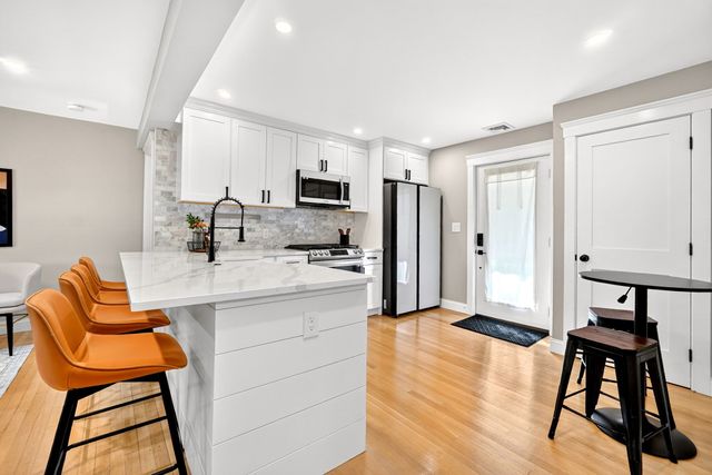 134 Washington St 134, Melrose, MA 02176