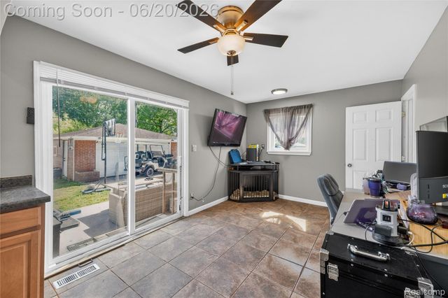 24355 Mary Street, Taylor, MI 48180