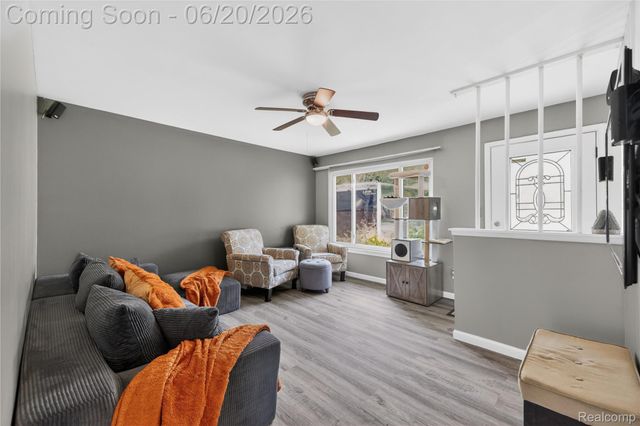 24355 Mary Street, Taylor, MI 48180