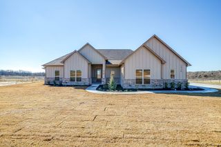 1024 Freedom Court, Weatherford, TX 76088