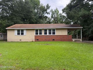 519 Nelson Drive, Jacksonville, NC 28540