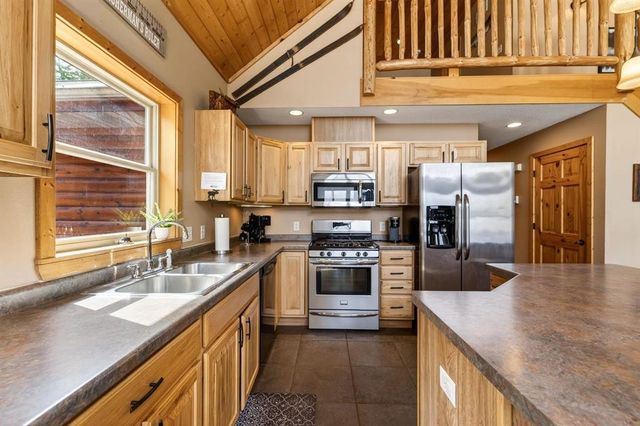 8728 W Elephant Rock Road, Hayward, WI 54843