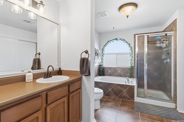 21514 Thunder Basin, San Antonio, TX 78261