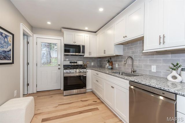 804 Edgar Road, St Louis, MO 63119