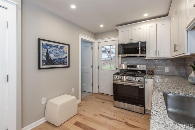 804 Edgar Road, St Louis, MO 63119