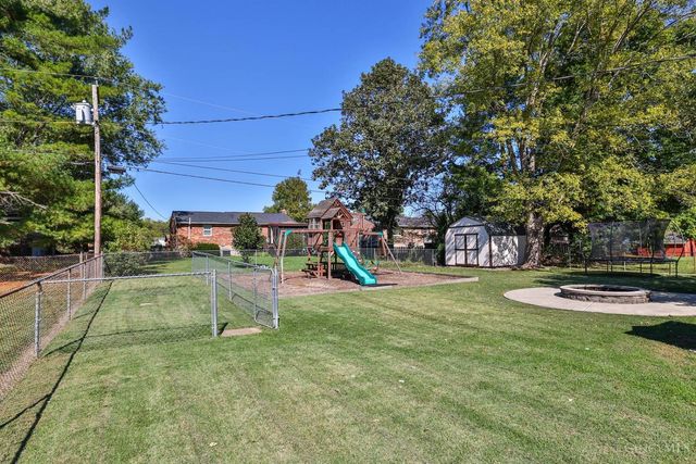 57 Landis Circle, Millville, OH 45013