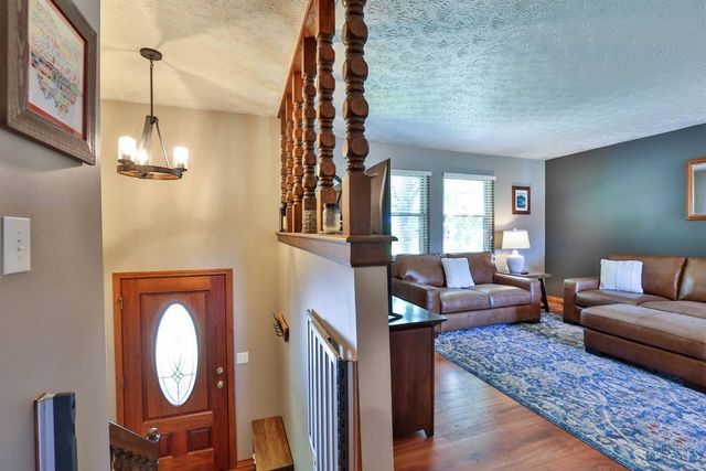 57 Landis Circle, Millville, OH 45013