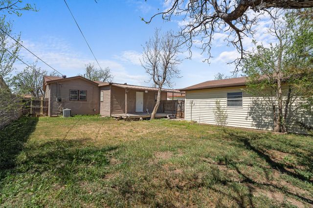 1610 N ARAPAHOE Street, Amarillo, TX 79107
