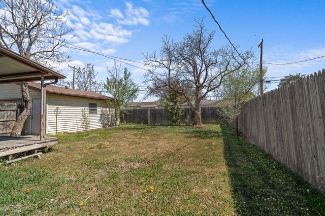 1610 N ARAPAHOE Street, Amarillo, TX 79107