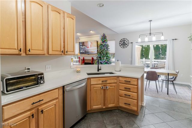 36138 N Park Drive, Avon, OH 44011