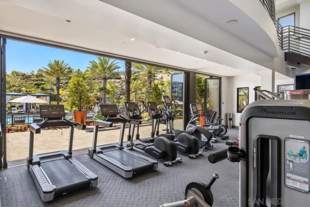2900 Via Alta Pl, San Diego, CA 92108