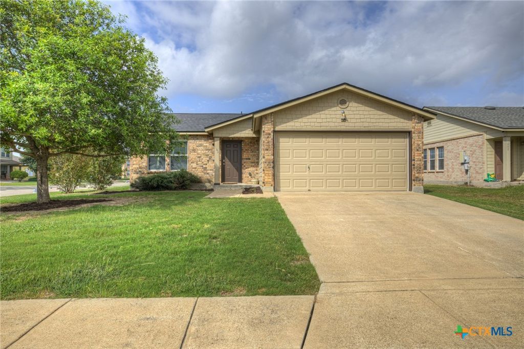 603 NW Crossing Drive, New Braunfels, TX 78130