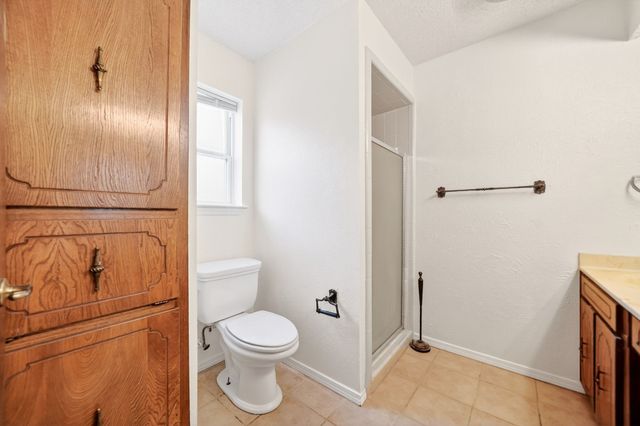 717 Steeplechase Drive, Bedford, TX 76021