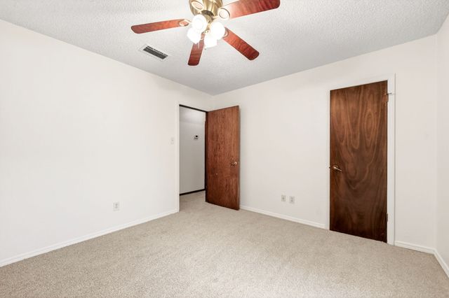 717 Steeplechase Drive, Bedford, TX 76021