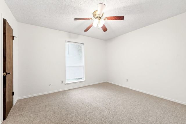 717 Steeplechase Drive, Bedford, TX 76021