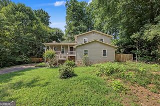 917 Andover Court, Woodstock, GA 30188