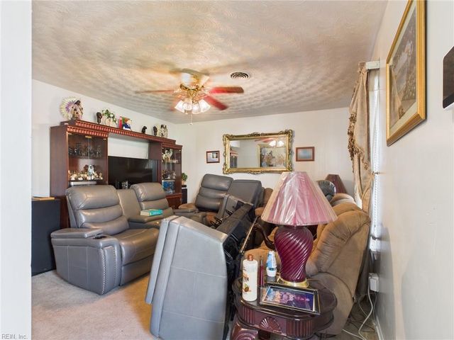 4524 Greenwood DR, Portsmouth, VA 23701
