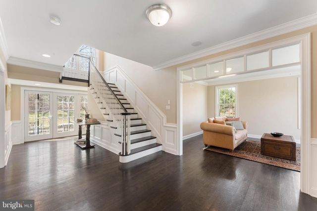 8 QUARTERMASTER RD, Upper Holland, PA 19053