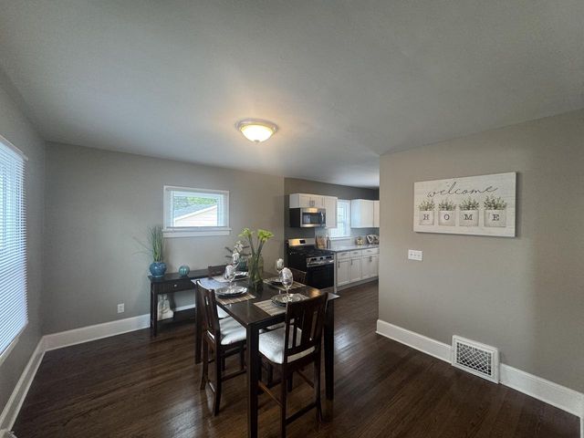 2220 75th STREET, Kenosha, WI 53143