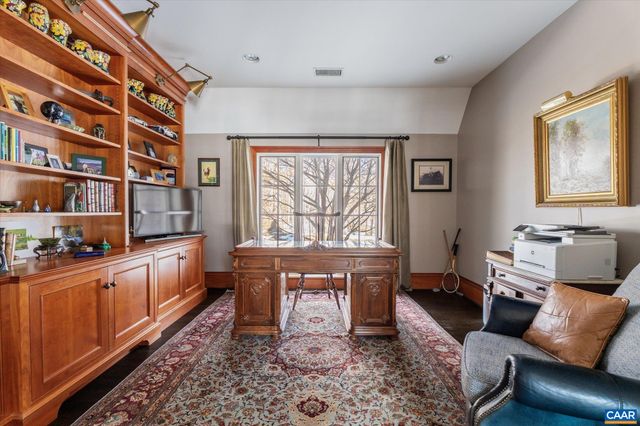 880 CLUB DR, Keswick, VA 22947