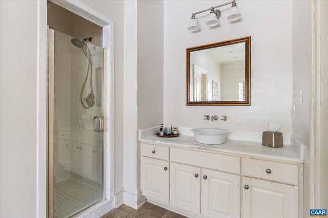 880 CLUB DR, Keswick, VA 22947